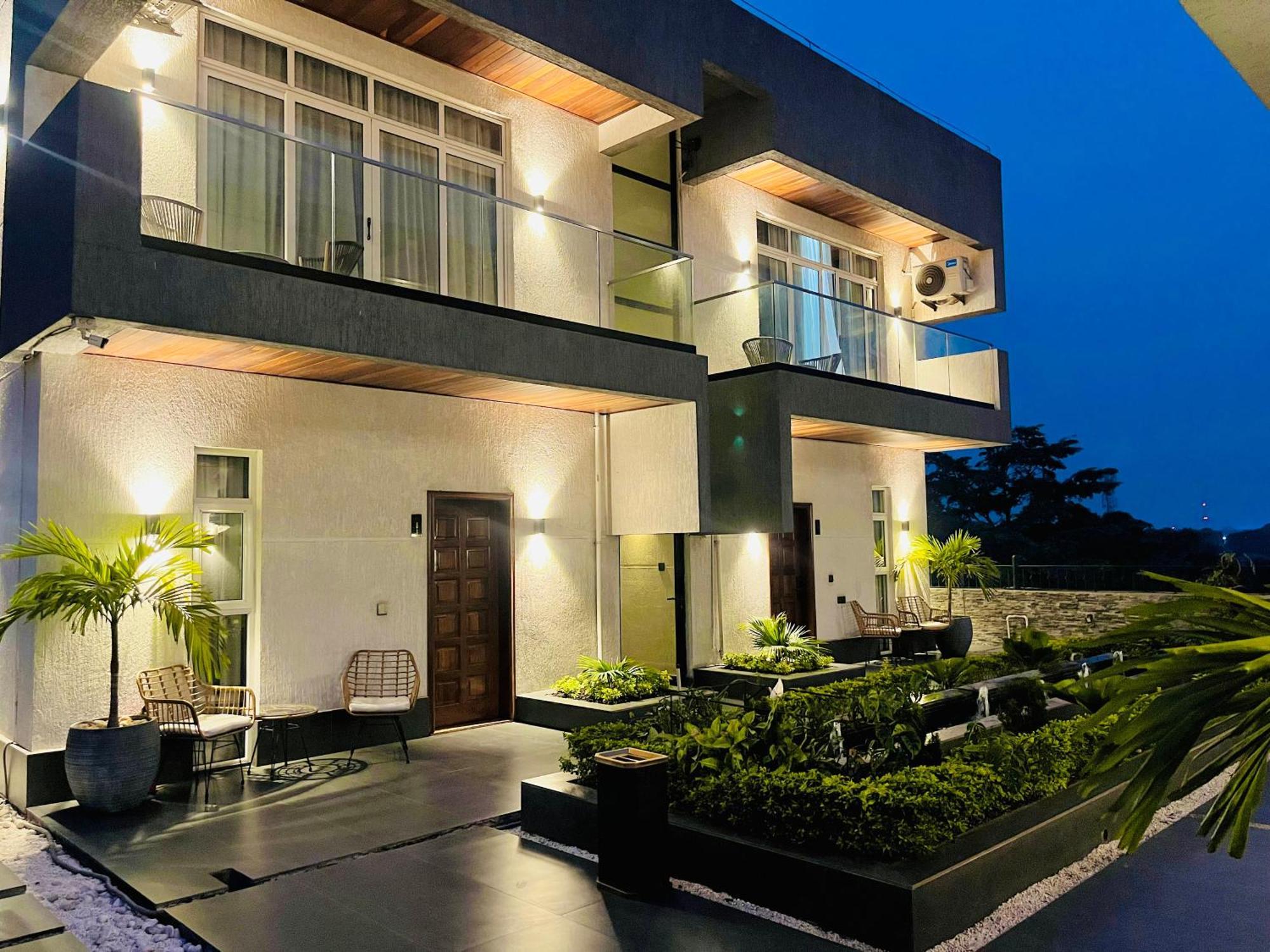 H&H Hotel Kinshasa Eksteriør billede