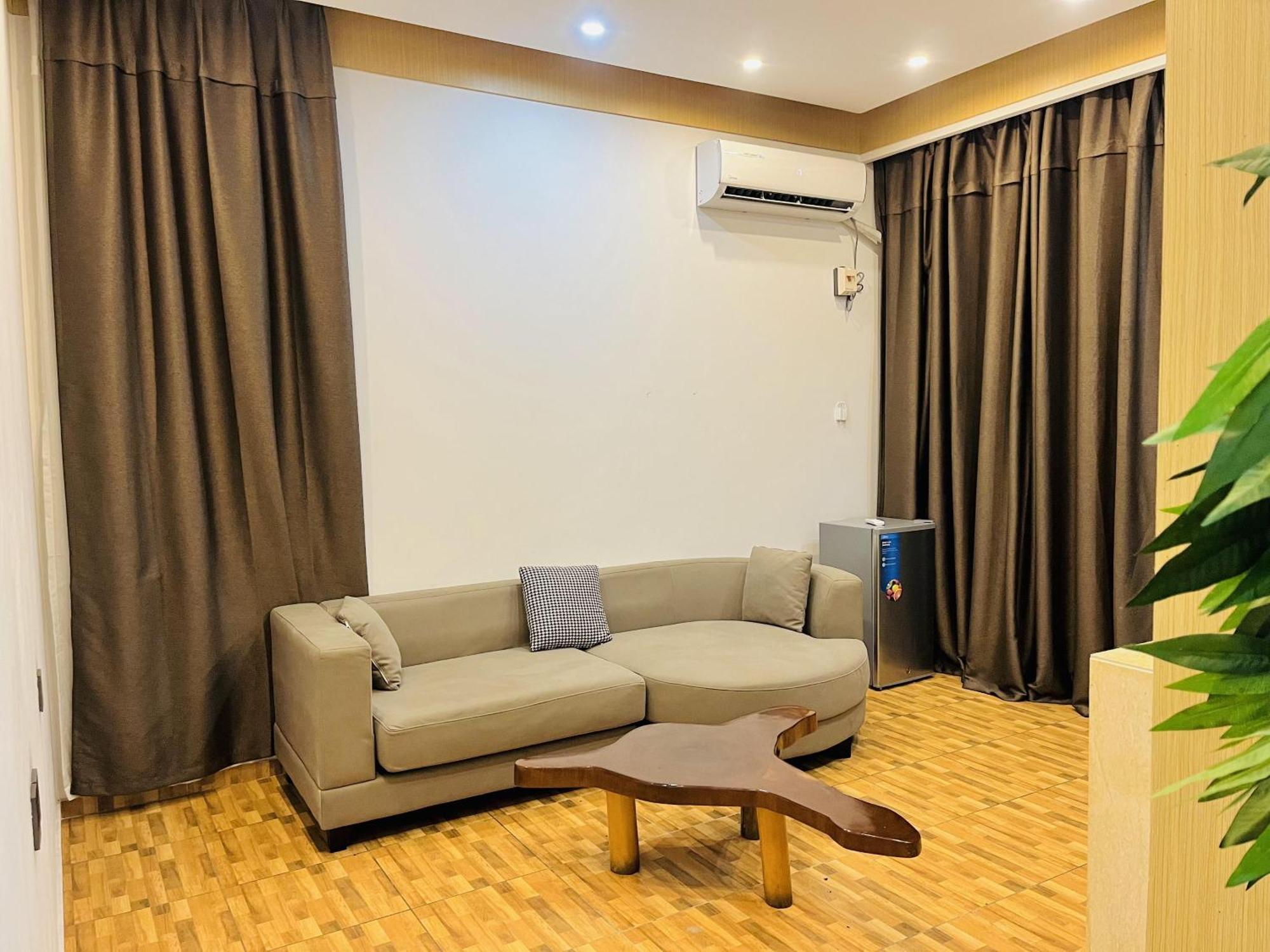 H&H Hotel Kinshasa Eksteriør billede